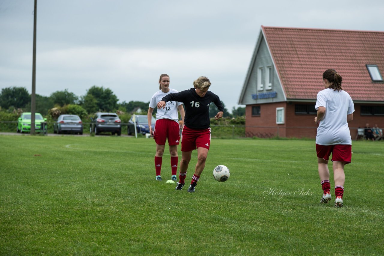 Bild 143 - Aufstiegsspiel SG Borgstedt/Brekendorf - SV Wahlstedt : Ergebnis: 1:4